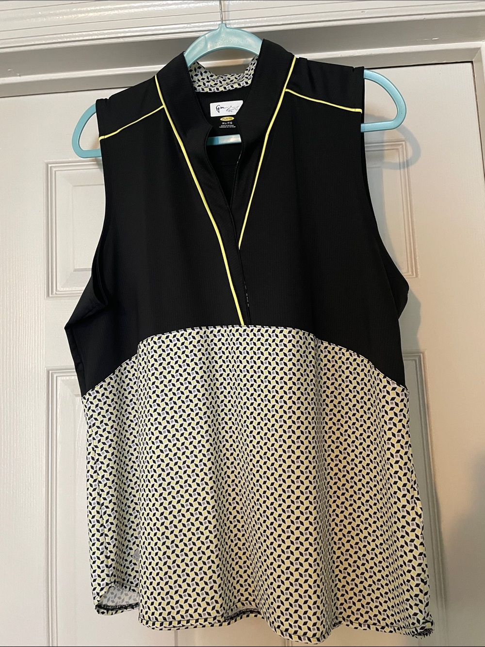 NWT Greg Norman Ladies Golf Shirt